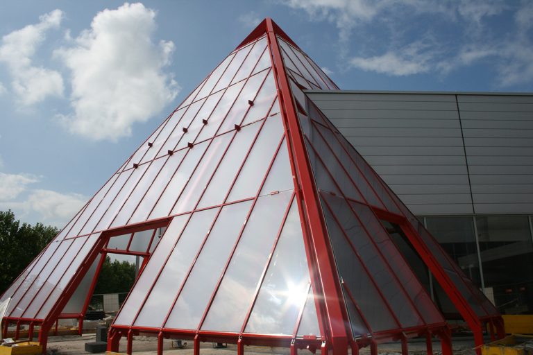 Sonderkonstruktion Pyramide