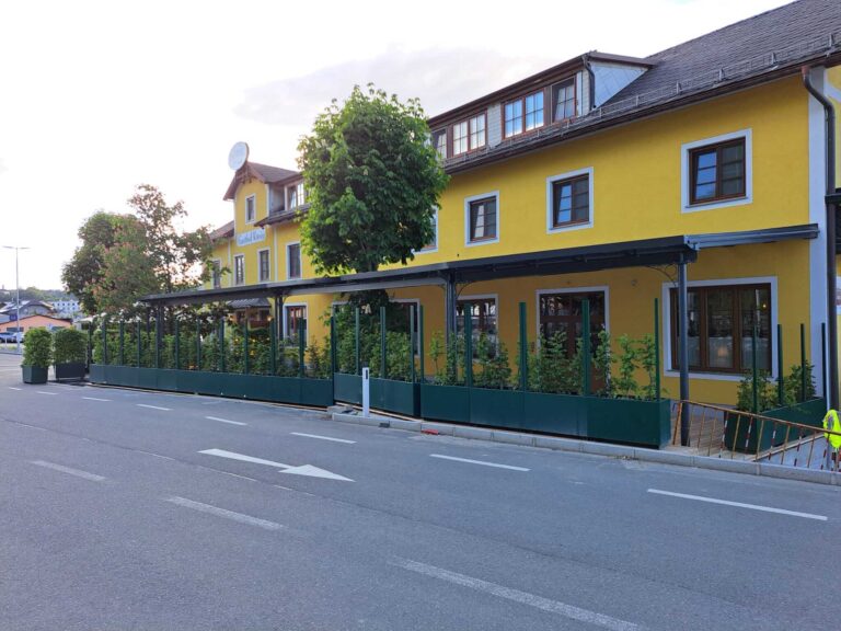 Gastgartenüberdachung Hotel Gasthaus König OÖ