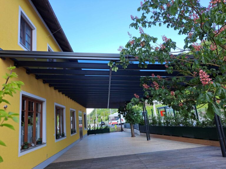 Gastgartenüberdachung Hotel Gasthaus König OÖ