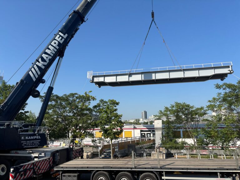 Sanierung Brücke II Donauinsel-Schulschiff